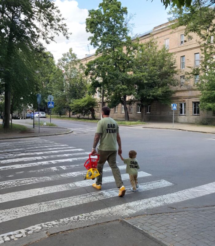Футболка DAD TEAM